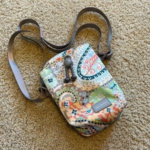 Deluxe water bottle crossbody. Vera Bradley. Reactive material. Rarely used.